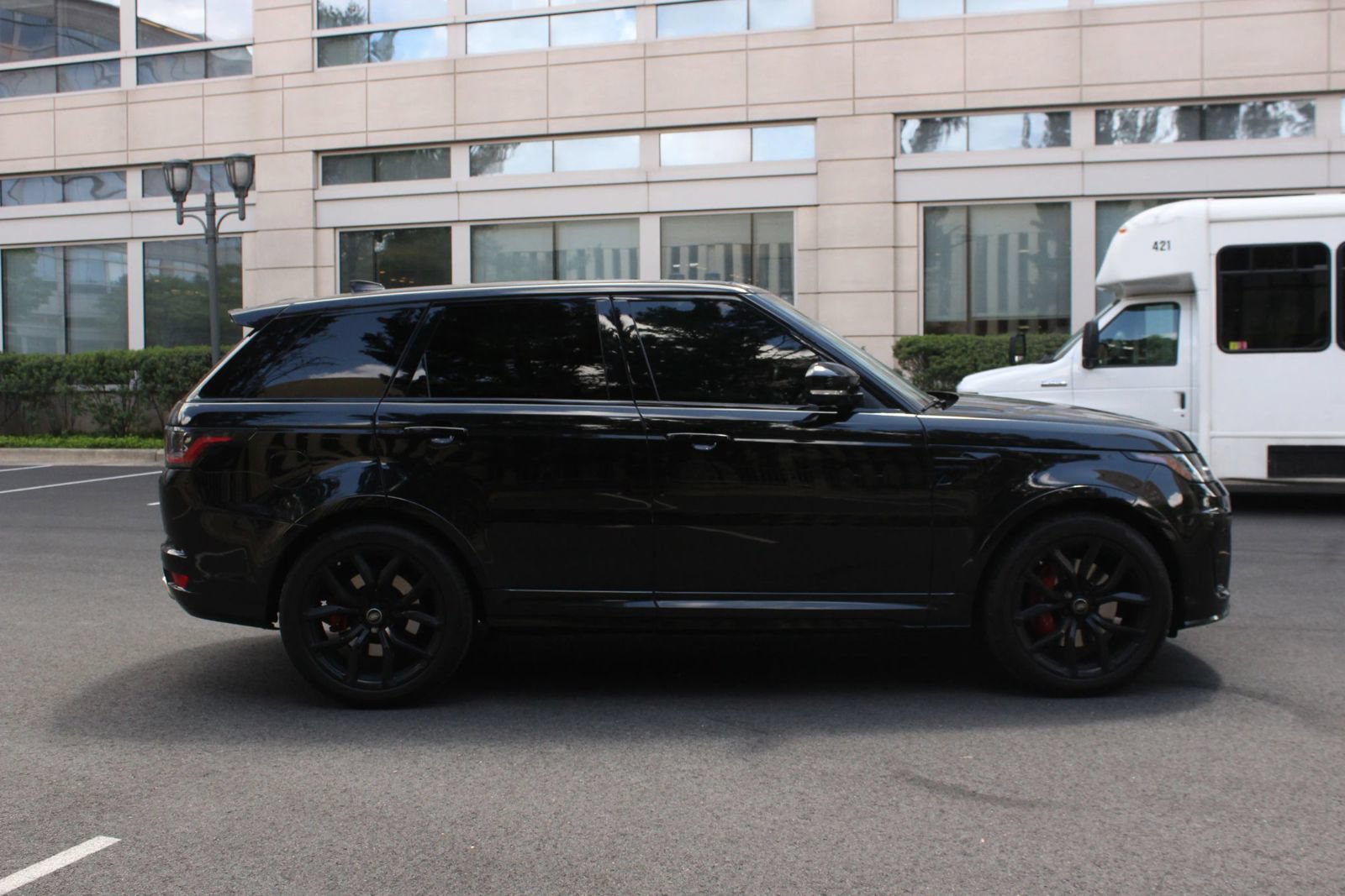 Used 2019 Land Rover Range Rover Sport SVR AWD/4WD image 6