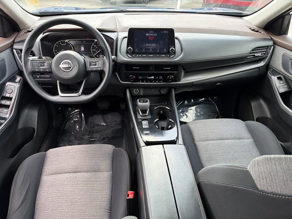 Certified 2023 Nissan Rogue SV FWD image 15
