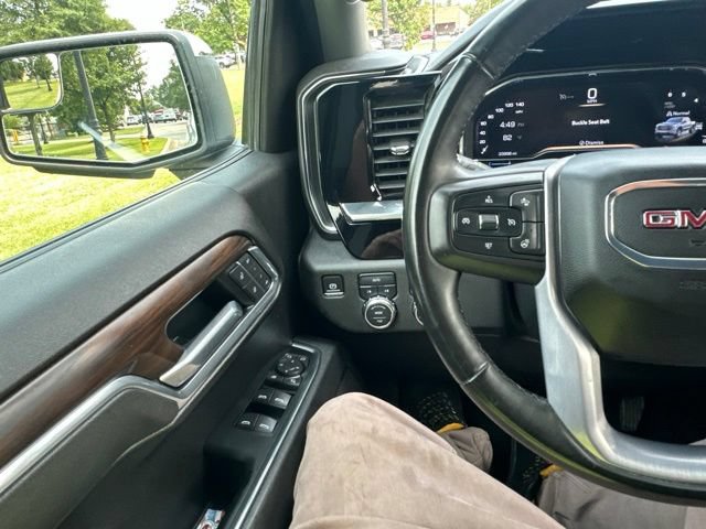 Used 2025 GMC Sierra 1500 SLT AWD/4WD image 36
