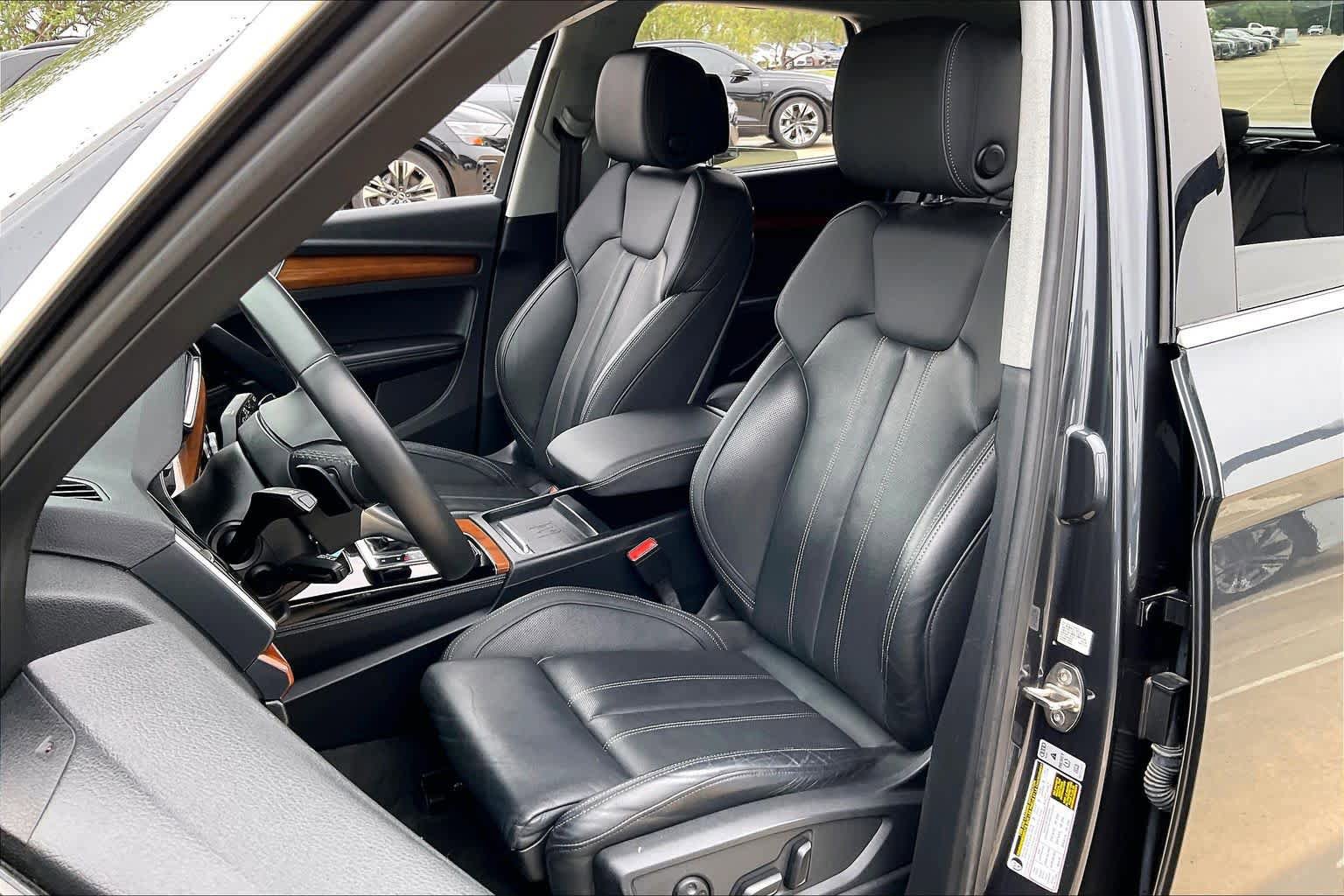 Used 2021 Audi Q5 Premium Plus image 8