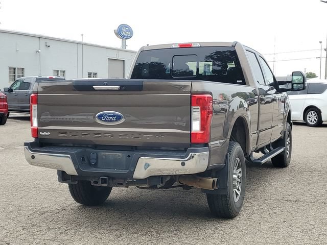 Used 2017 Ford F250 Lariat w/ Lariat Value Package AWD/4WD image 4
