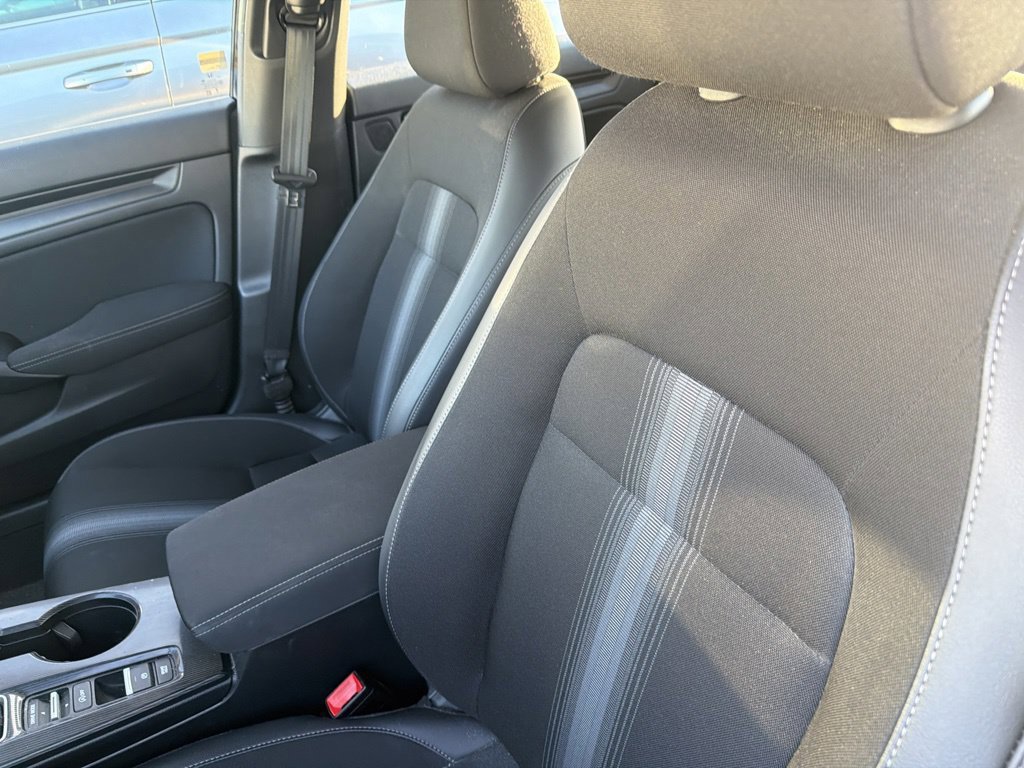 Used 2024 Honda Civic Sport image 12
