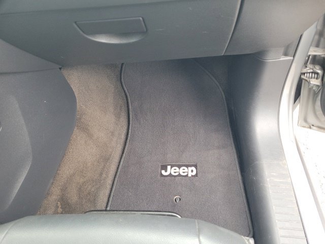 Used 2015 Jeep Patriot High Altitude FWD image 21