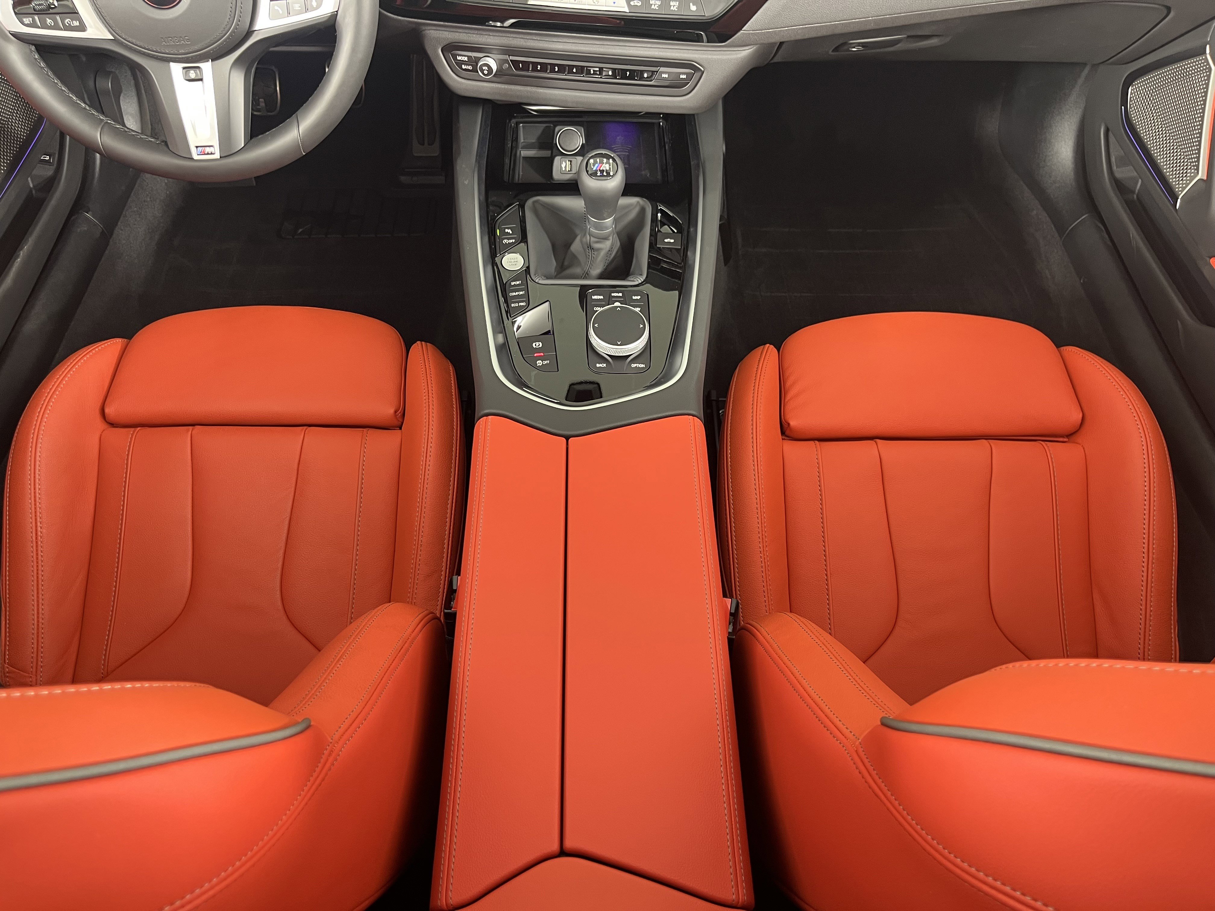 Used 2026 BMW Z4 M40i w/ Premium Package image 17