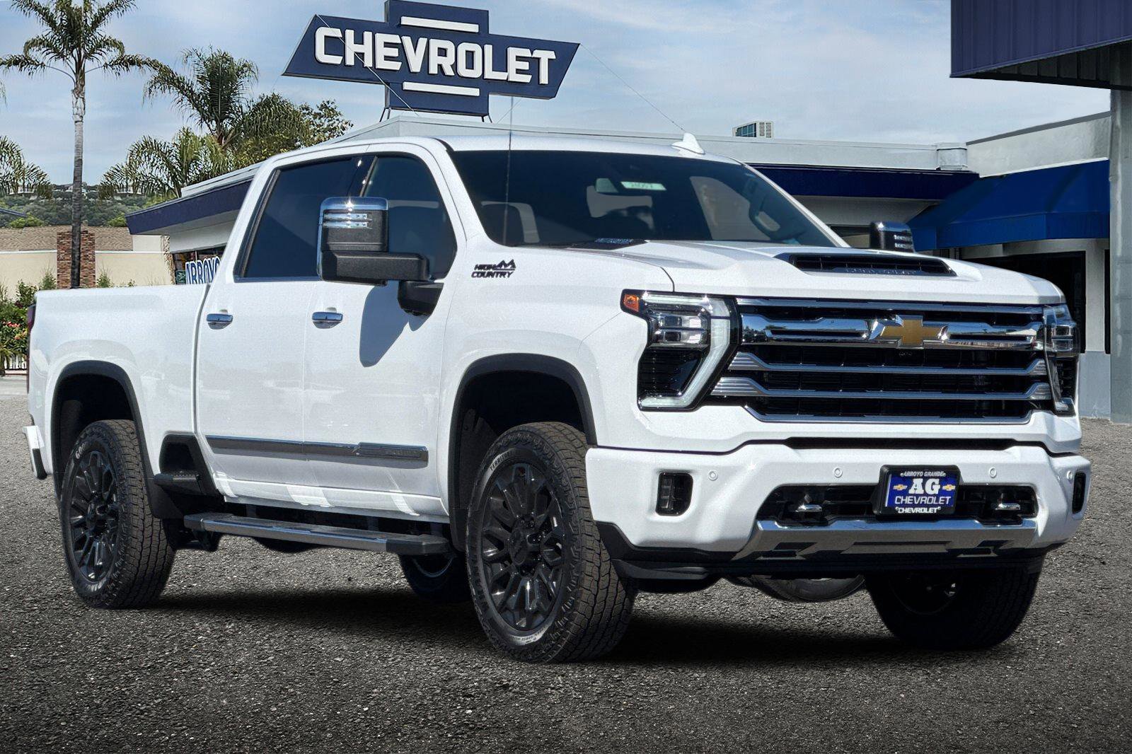 New 2026 Chevrolet Silverado 2500 High Country w/ LPO, Dark Essentials Package image 2
