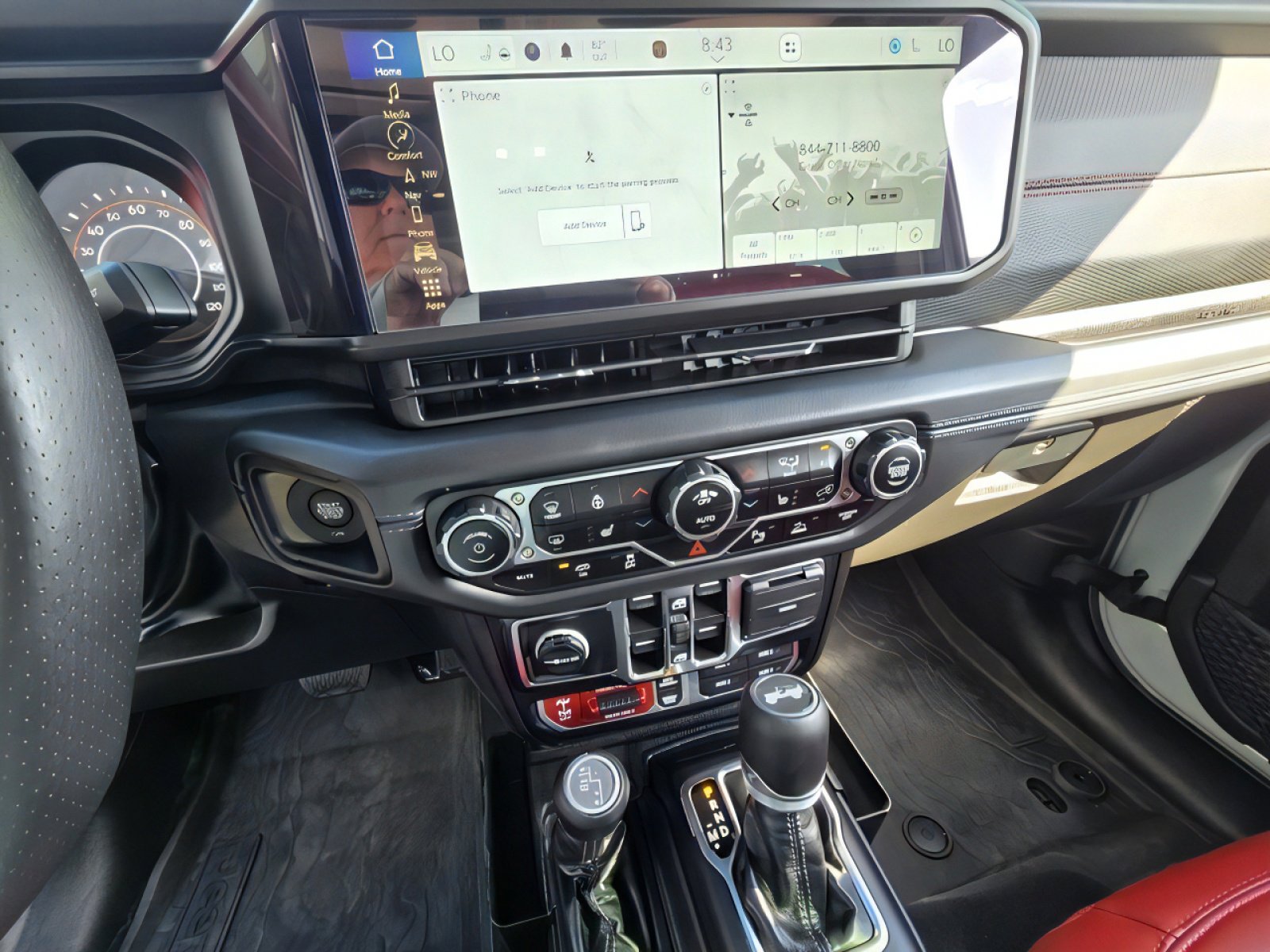 Used 2024 Jeep Wrangler Unlimited Rubicon 392 image 12