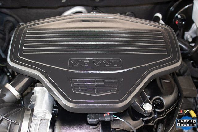 Used 2025 Cadillac XT6 Premium Luxury image 4