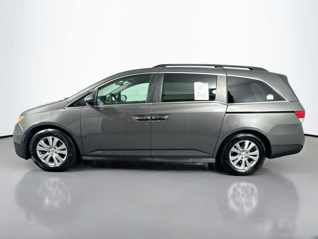 Used 2016 Honda Odyssey SE image 8