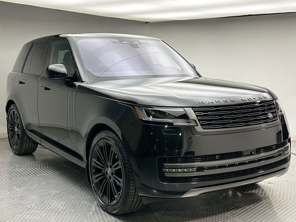 Certified 2023 Land Rover Range Rover SE image 15