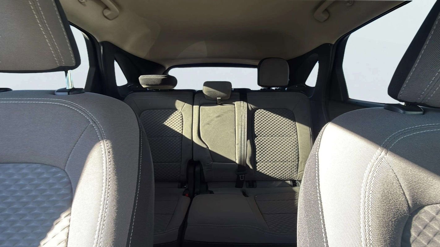 Used 2020 Ford Escape SE image 15