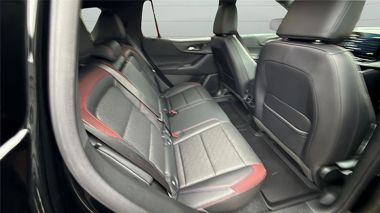 New 2026 Chevrolet Equinox RS w/ Safety and Technology Package image 24