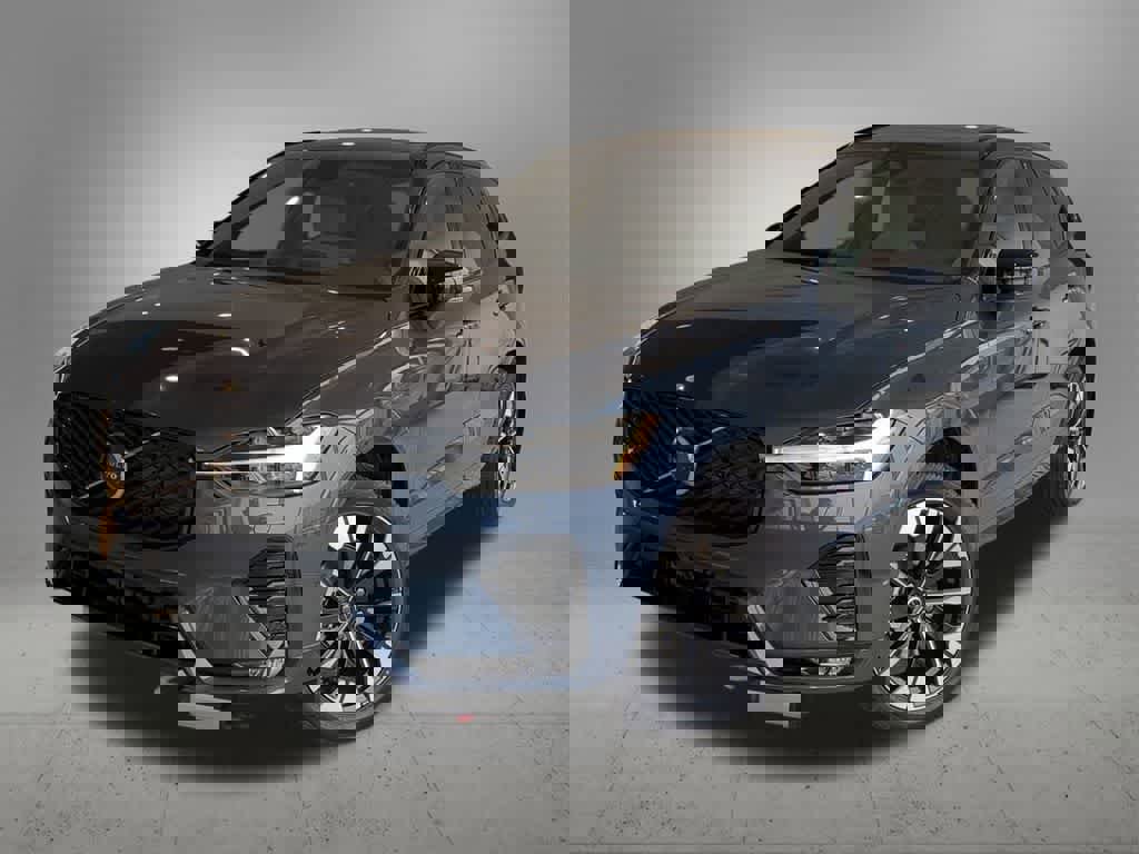 New 2026 Volvo XC60 B5 Plus w/ Protection Package Premier