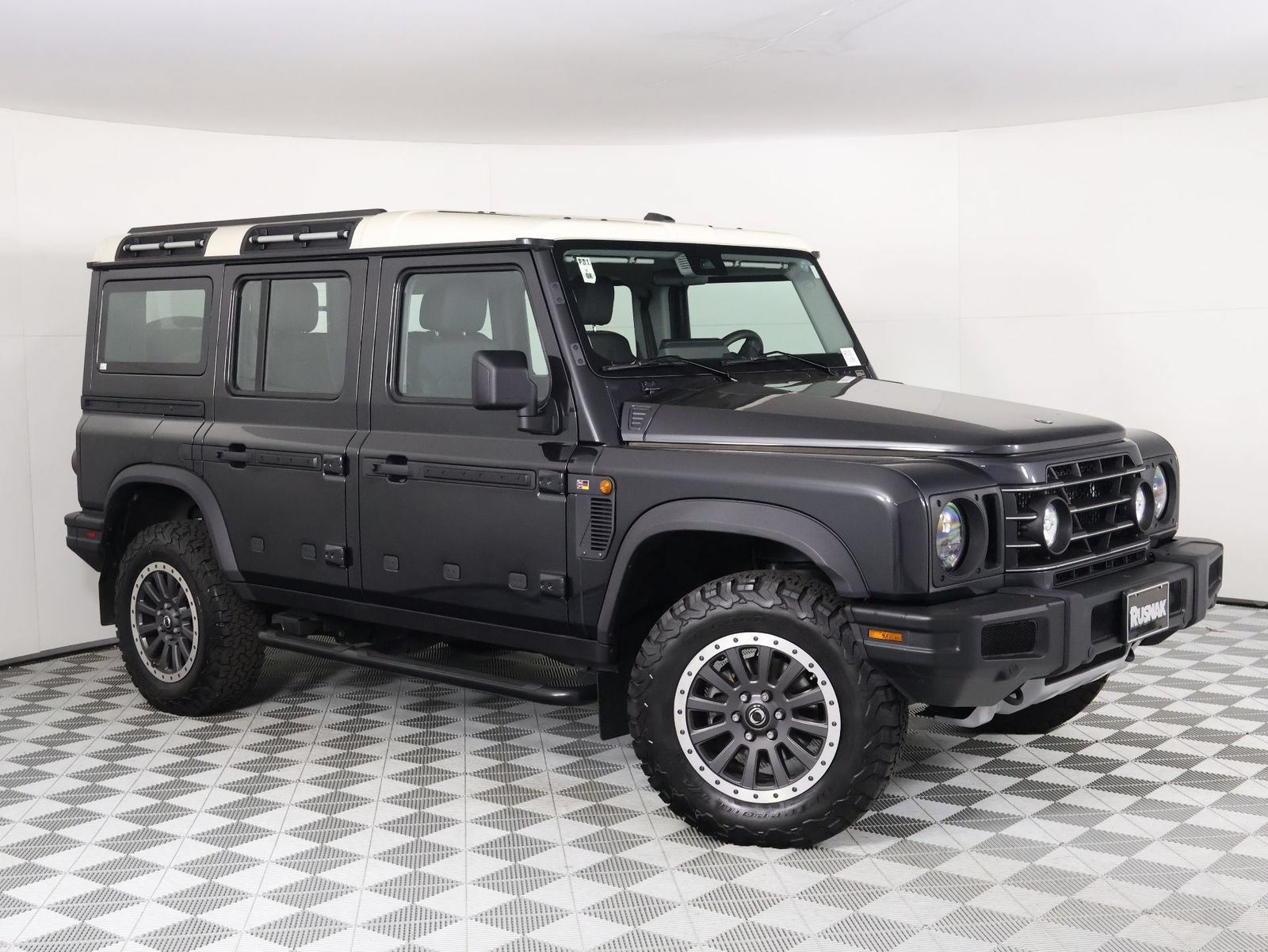 Used 2025 INEOS Grenadier Station Wagon AWD/4WD image 36
