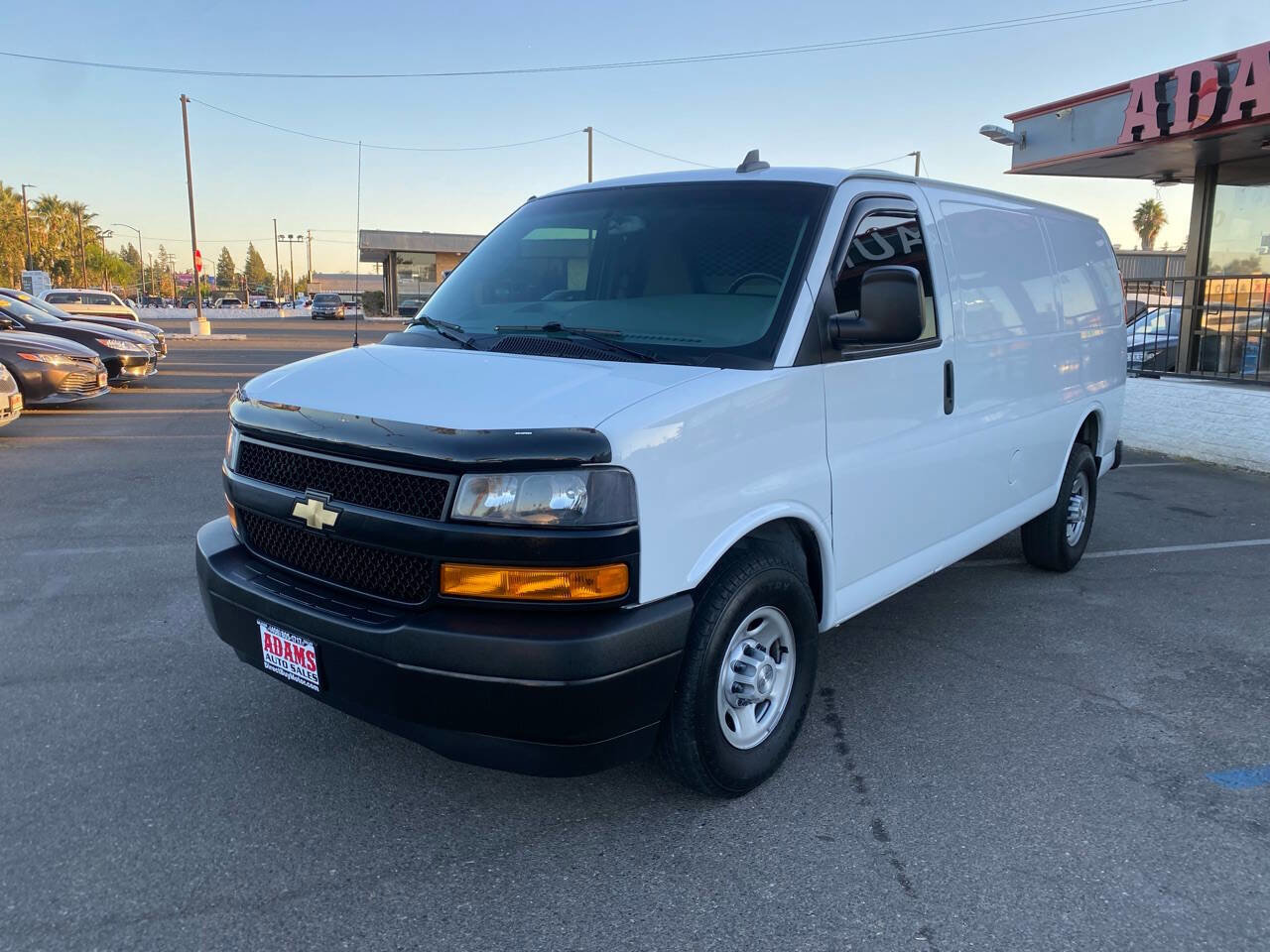 Used 2019 Chevrolet Express 2500 w/ Driver Convenience Package image 7