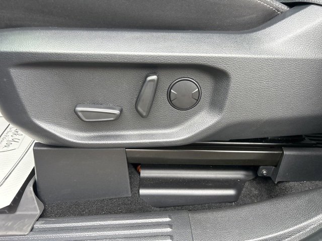 Used 2025 Ford Ranger XLT image 16