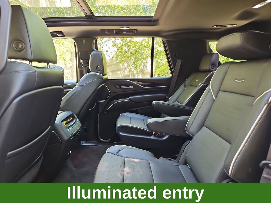 Used 2022 Cadillac Escalade Sport AWD/4WD image 29