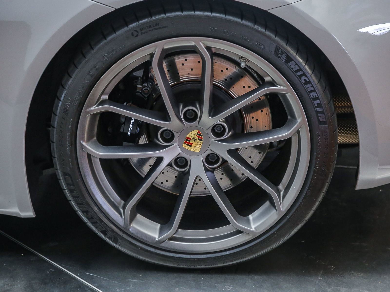 Certified 2021 Porsche 718 Boxster Spyder RWD image 14