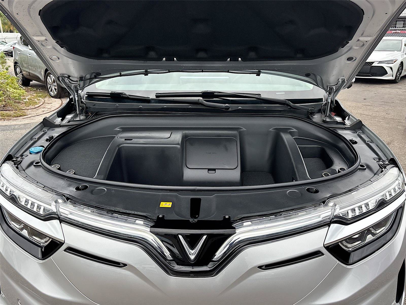 New 2025 VinFast VF 8 Eco AWD/4WD image 29