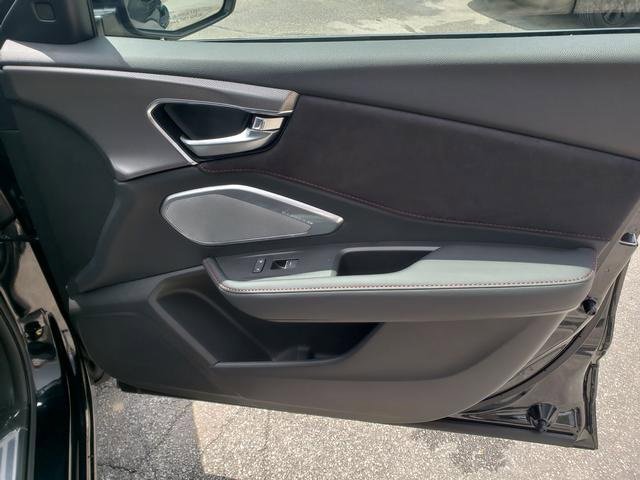 New 2025 Acura RDX A-Spec image 17