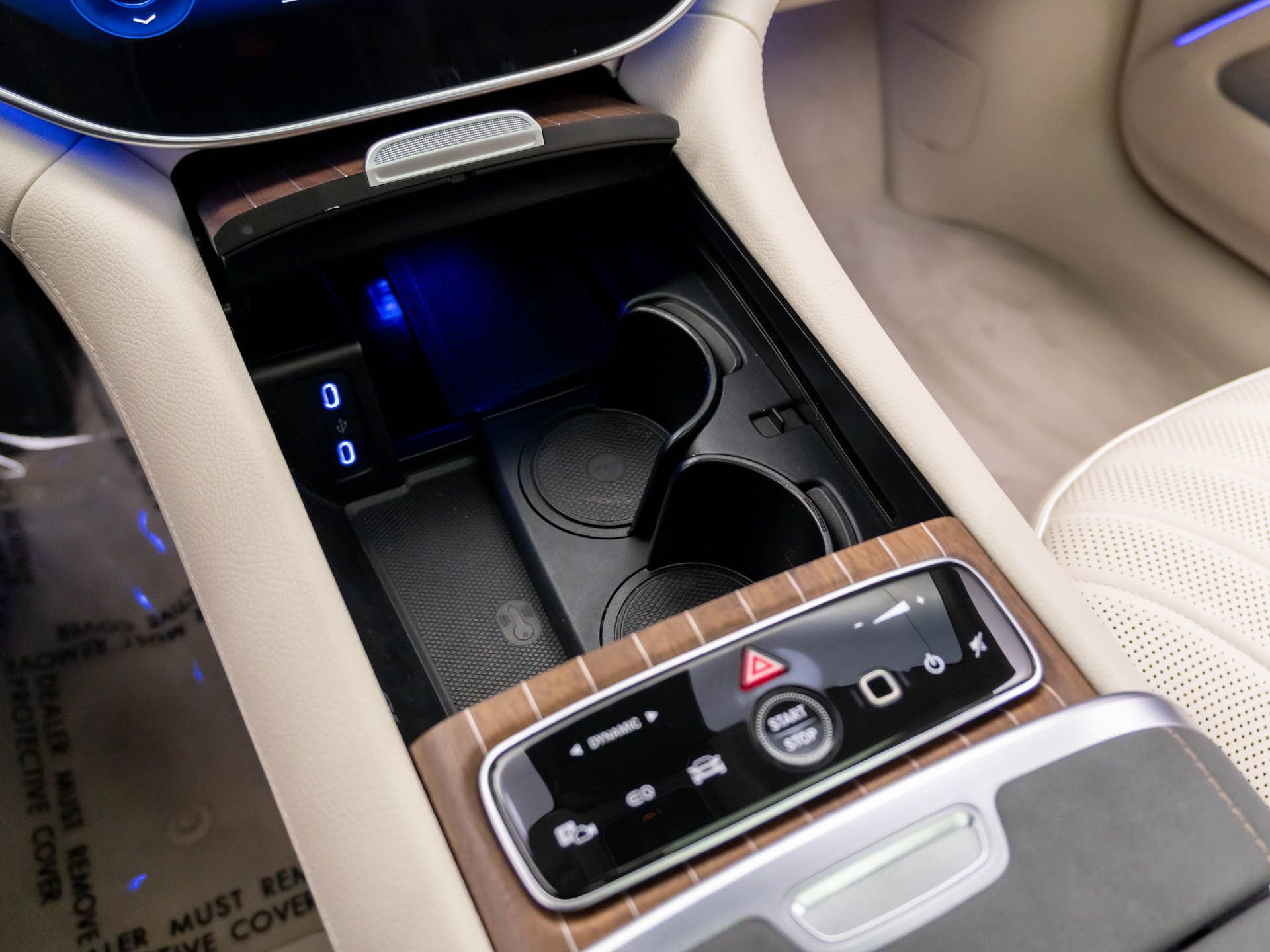 Used 2023 Mercedes-Benz EQS 580 4MATIC Sedan image 31
