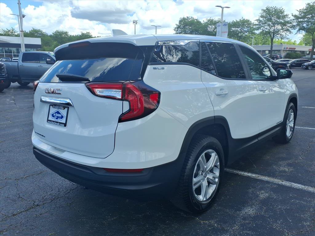 Used 2023 GMC Terrain SLE FWD image 7
