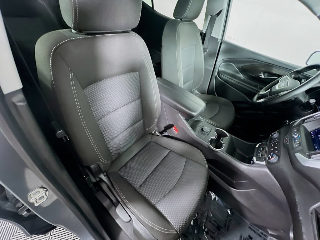 Used 2024 GMC Terrain SLE FWD image 25