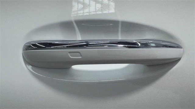 Used 2023 Mercedes-Benz C 300 Sedan image 11