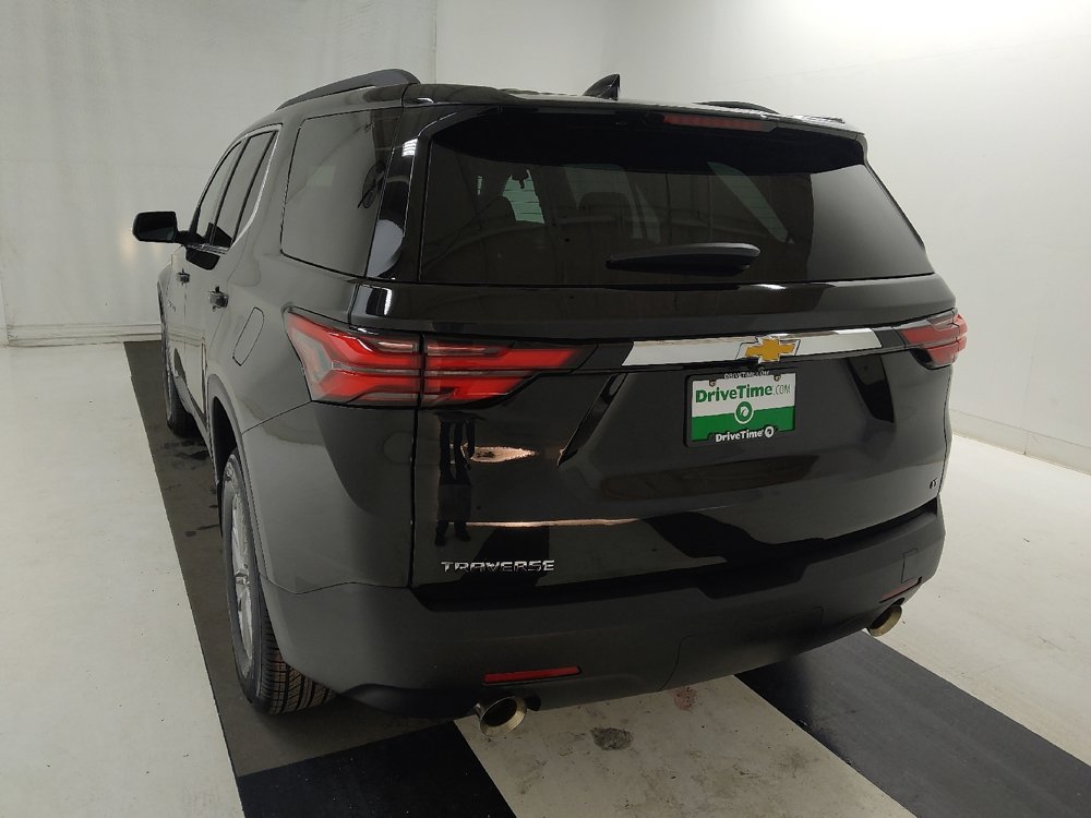 Used 2023 Chevrolet Traverse LT image 6