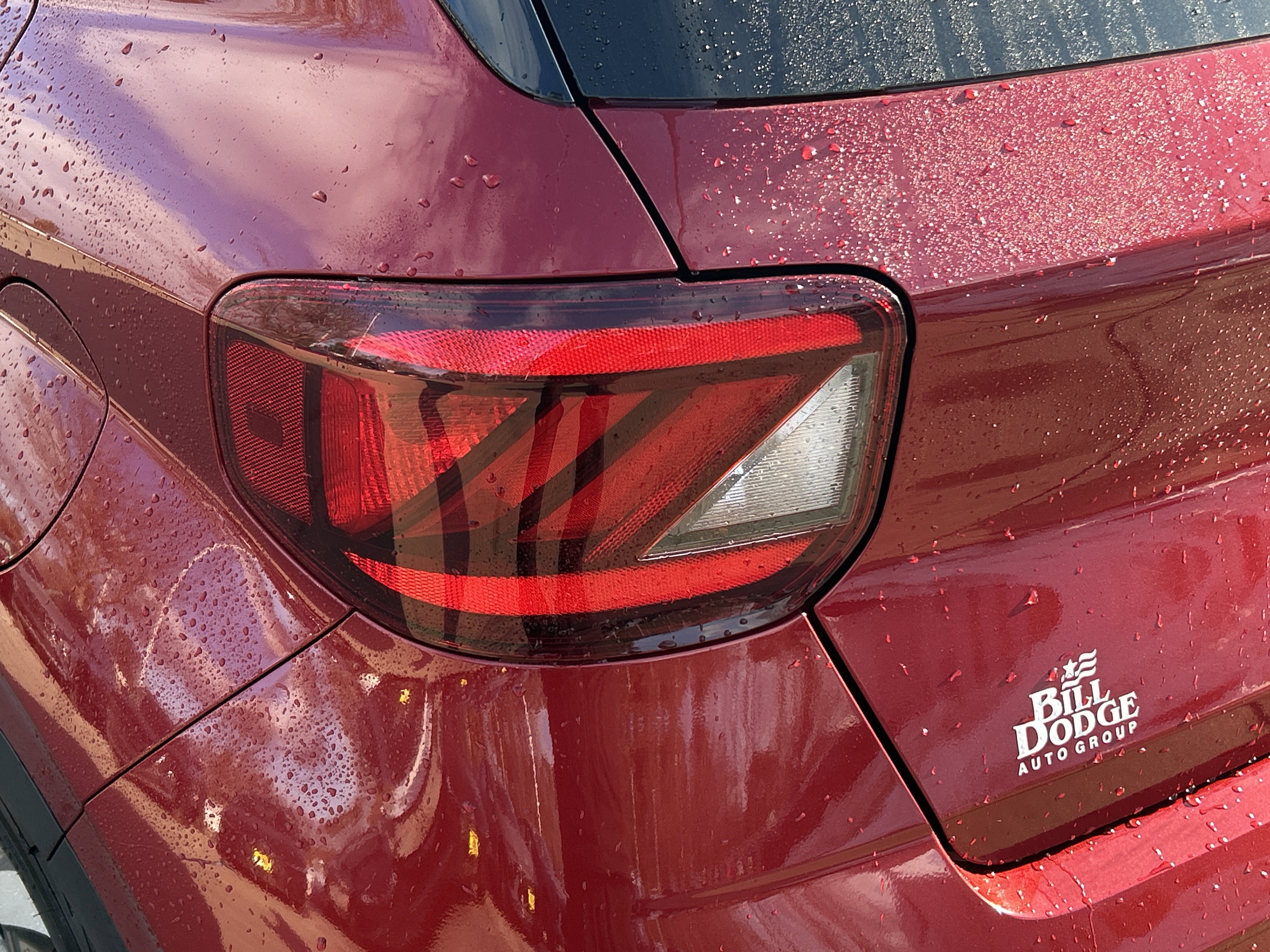 Certified 2024 Hyundai Venue SEL image 11