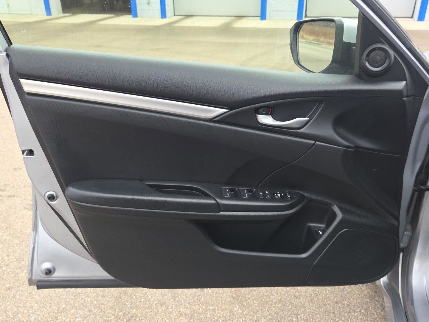 Used 2021 Honda Civic Sport image 16