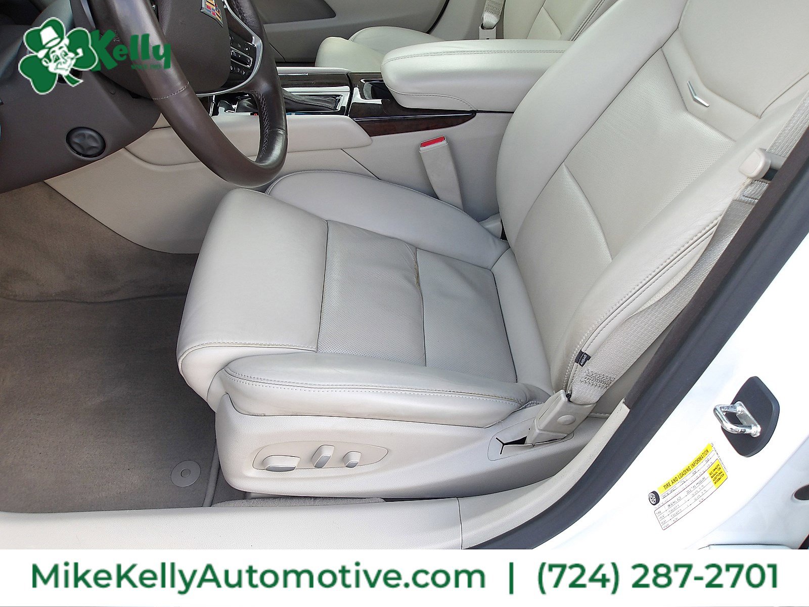 Used 2016 Cadillac XTS Luxury w/ Driver Awareness Package AWD/4WD image 12