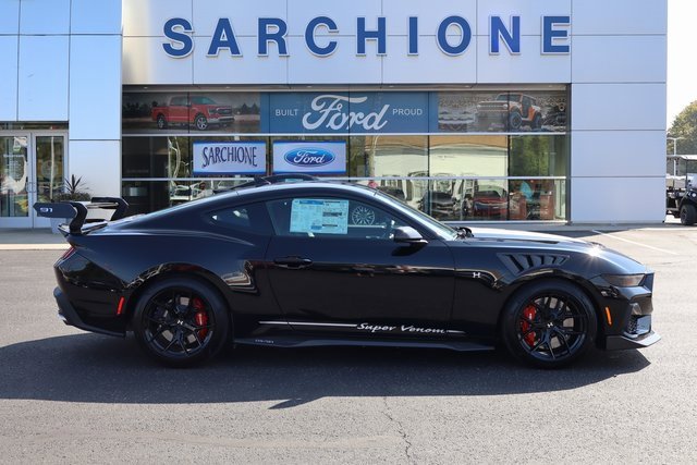 New 2025 Ford Mustang GT Premium w/ GT Performance Package image 2