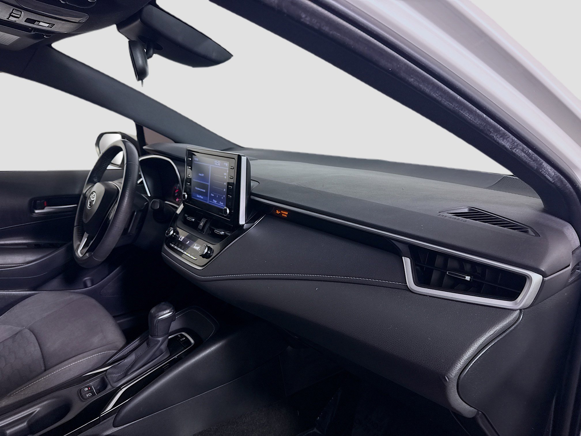 Used 2020 Toyota Corolla SE w/ Carpet Mat Package image 30