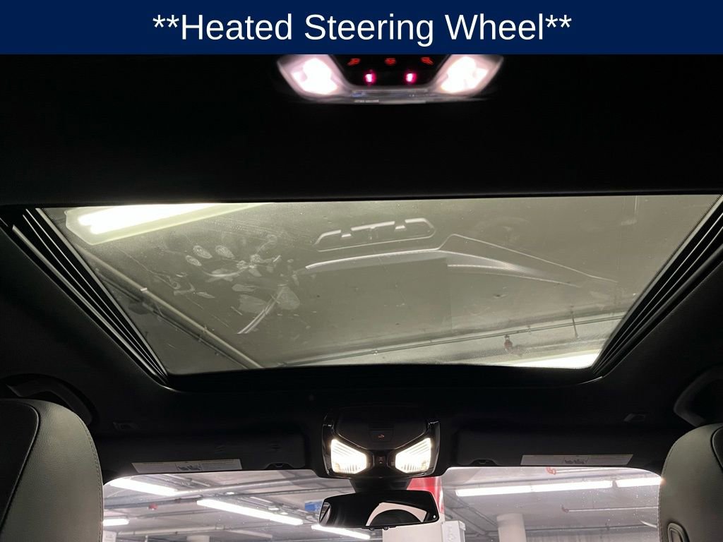 Used 2023 BMW 330i xDrive Sedan w/ M Sport Package image 10