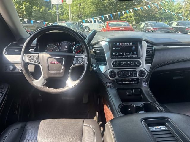Used 2017 GMC Yukon XL SLT w/ Open Road Package image 19