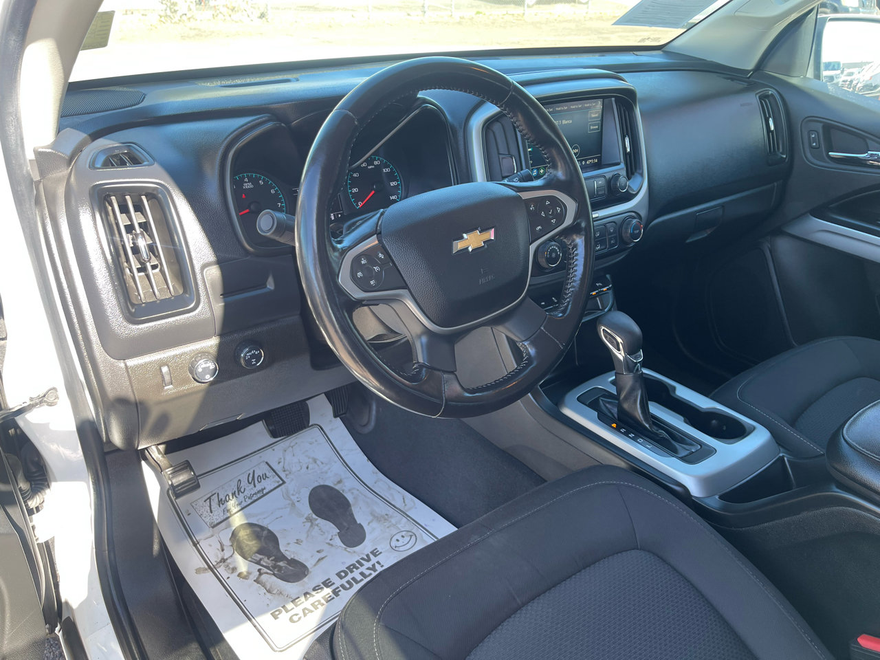 Used 2022 Chevrolet Colorado LT w/ Safety Package image 21