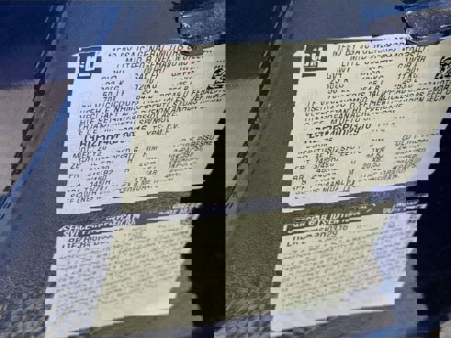 Used 2023 Buick Envision Avenir image 37