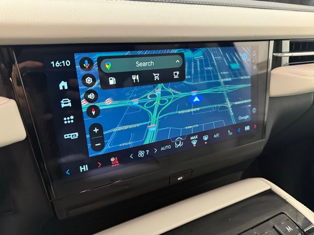 New 2025 Lincoln Navigator Reserve image 38