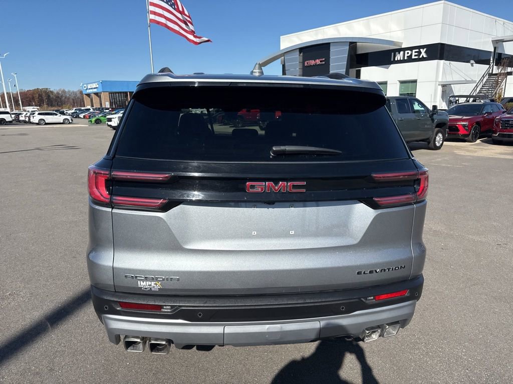 Used 2025 GMC Acadia Elevation FWD image 4