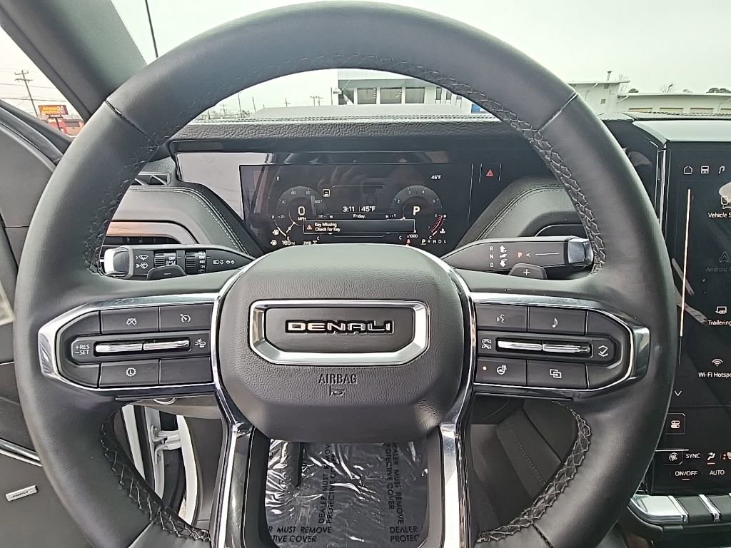 Certified 2025 GMC Yukon XL Denali image 23