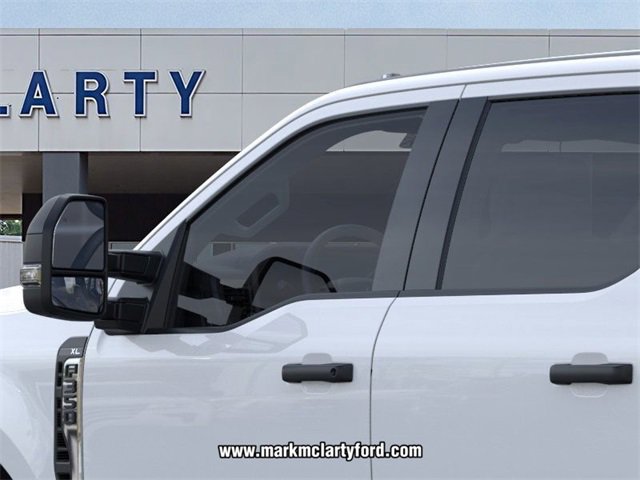 New 2026 Ford F350 XL w/ XL Chrome Package image 20