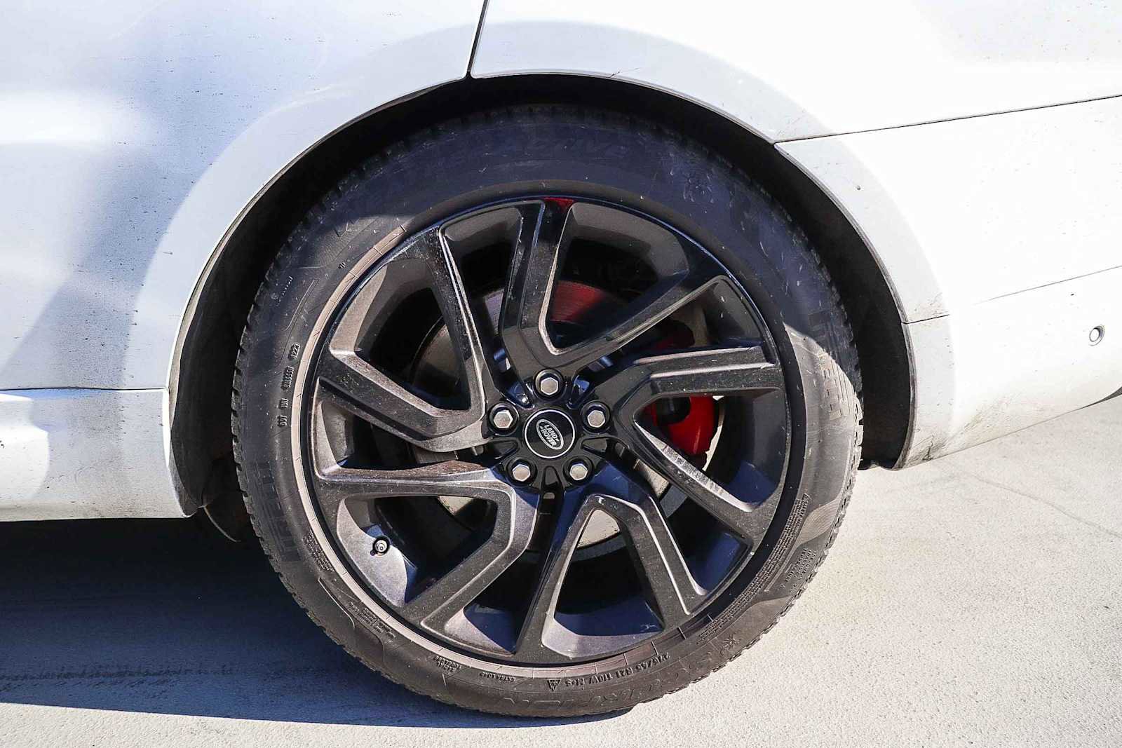 Used 2018 Land Rover Range Rover Sport HSE Dynamic image 10