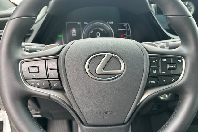 Used 2025 Lexus ES 300h w/ Premium Package FWD image 26
