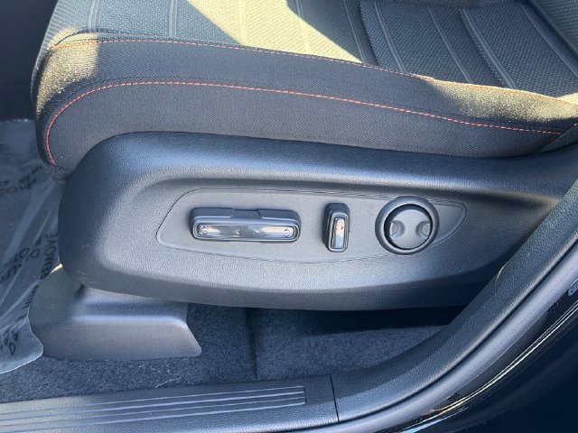 Used 2026 Honda CR-V Sport image 17