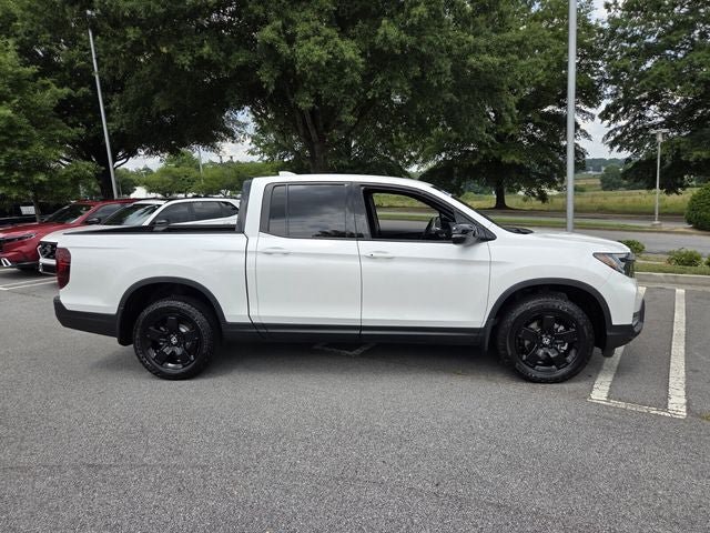 Certified 2026 Honda Ridgeline Black Edition image 8