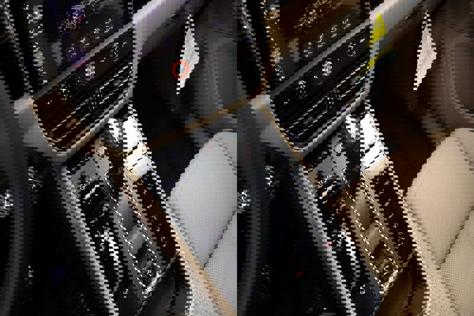 Certified 2025 Porsche Macan image 16