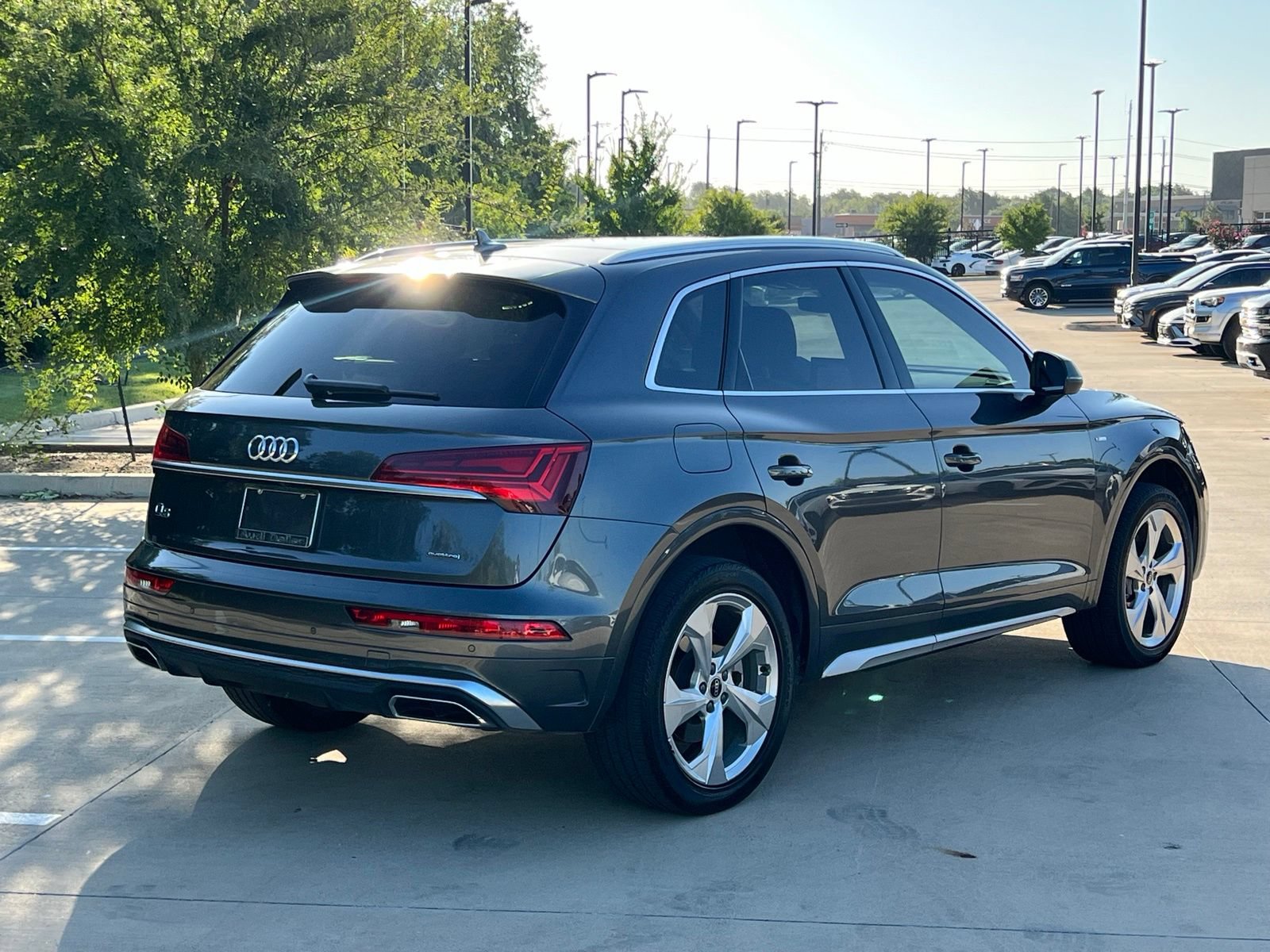 Used 2022 Audi Q5 2.0T Premium Plus AWD/4WD image 12