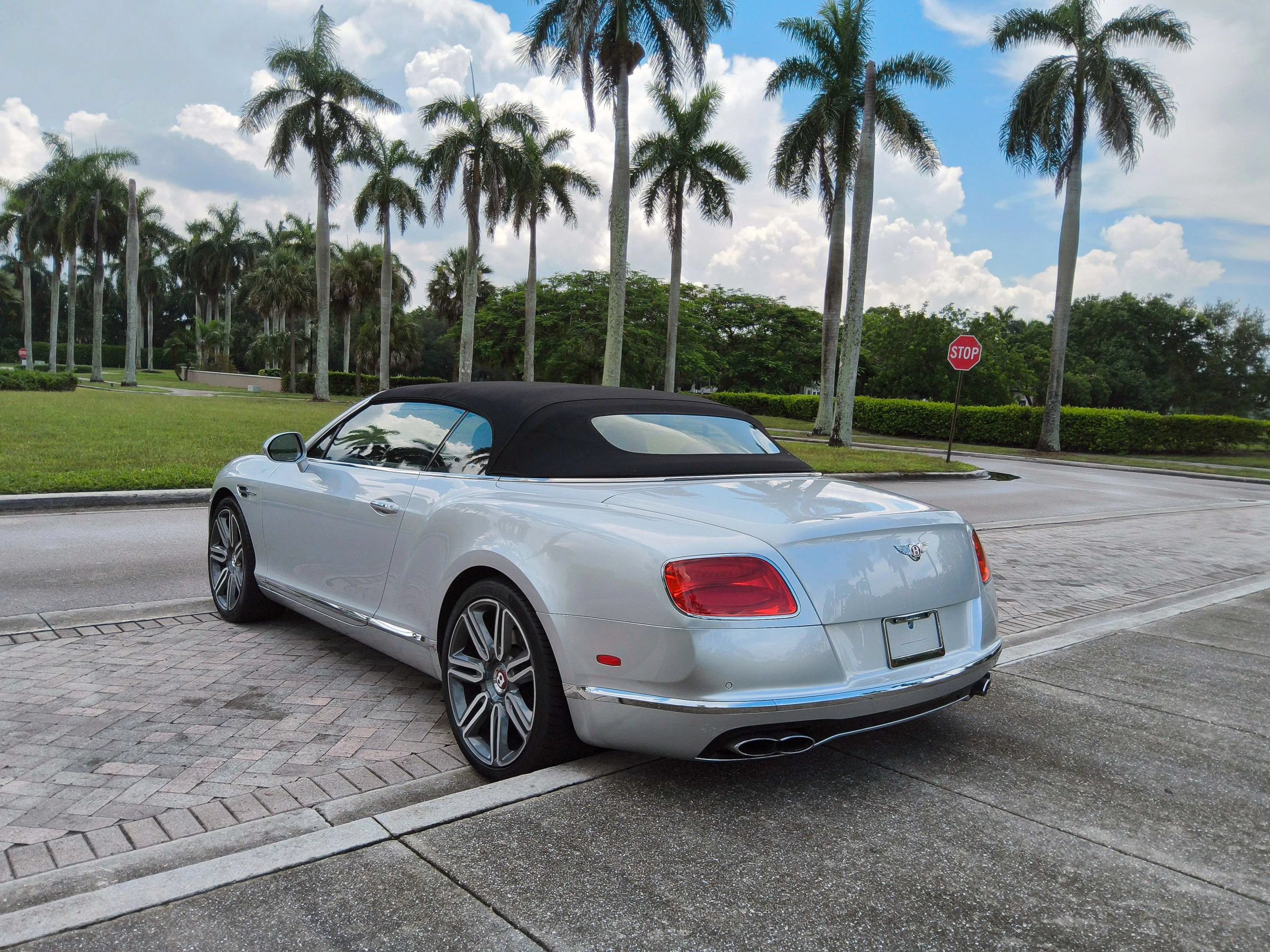 Used 2016 Bentley Continental GT AWD/4WD image 36