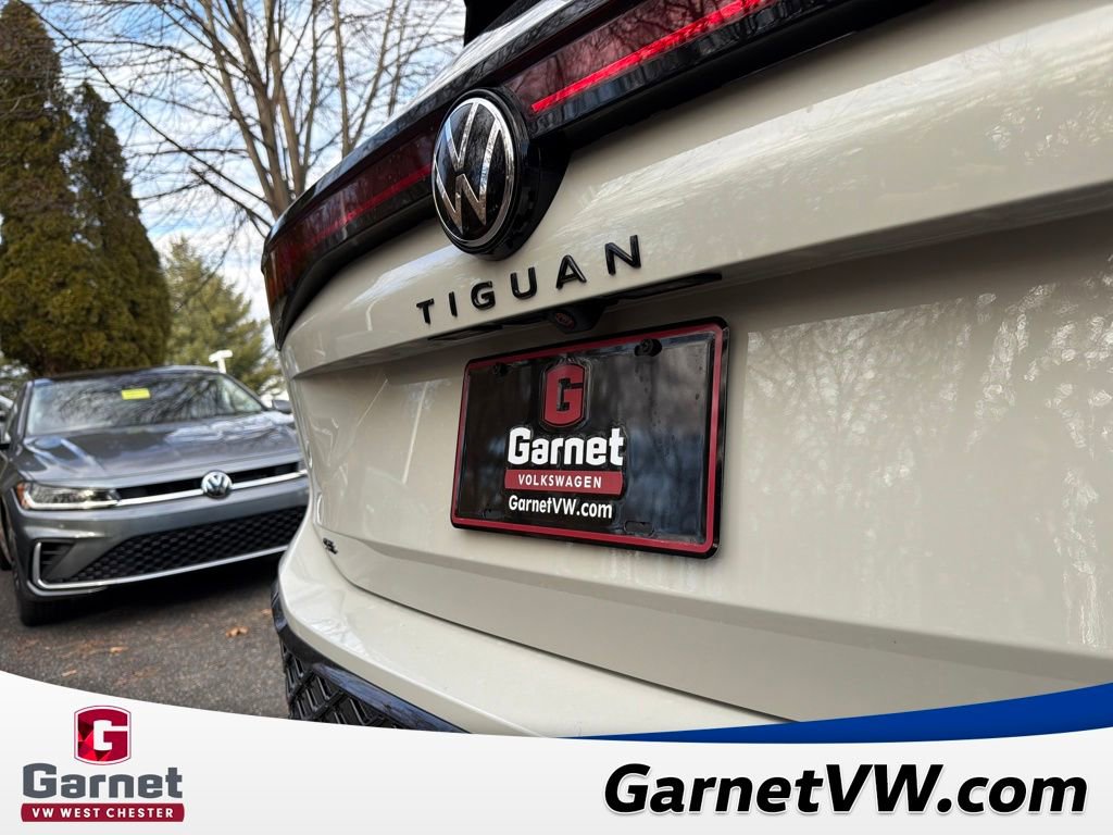 New 2026 Volkswagen Tiguan SE R-Line image 20