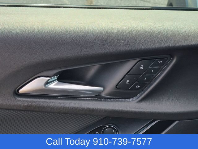 Used 2026 Chevrolet Equinox RS w/ Convenience Package III FWD image 13